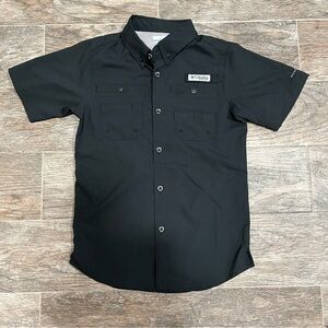 Columbia Boys Short Sleeve Black Fishing Shirt